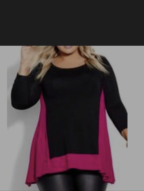 Avenue Tops - NWT!  Avenue Elsa Tunic  Black/Berry. Size 18/20